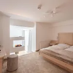 Hotel Zellersee 4*