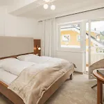 Zellersee 4*