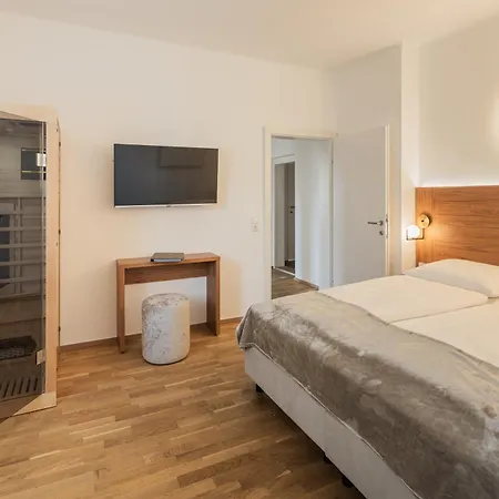 Zellersee 4*