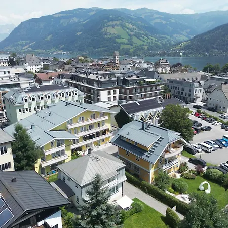 호텔 Zellersee 젤암제