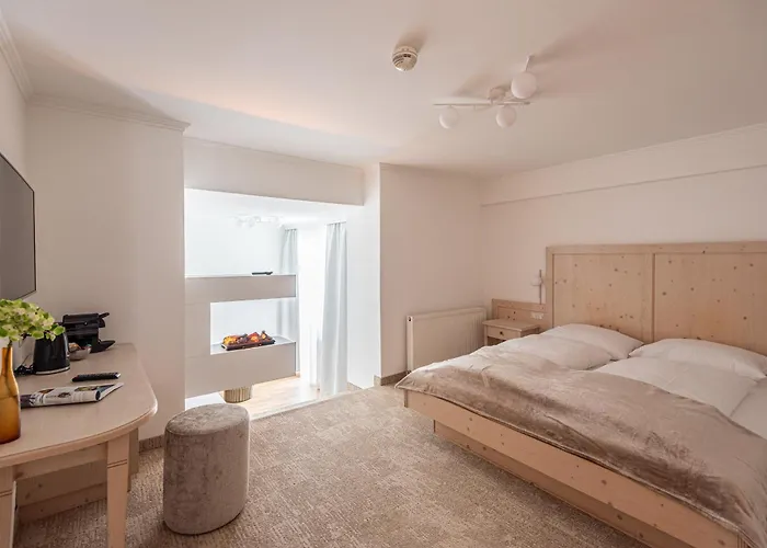 ホテル Zellersee 4*