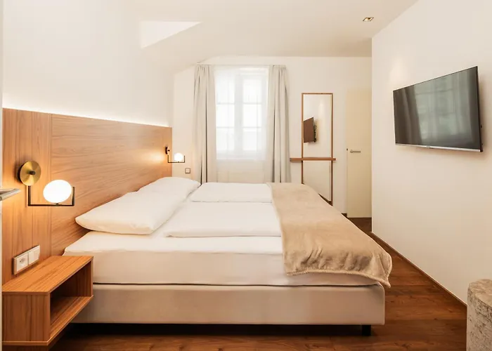 Zellersee ホテル ツェル アム ゼー