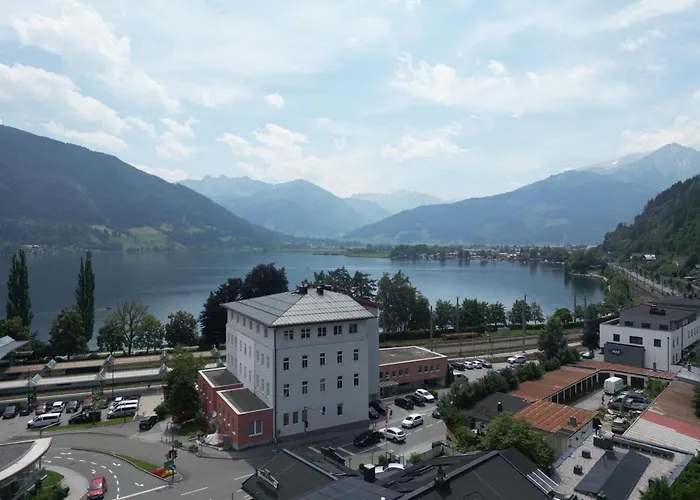 Zellersee ツェル アム ゼー