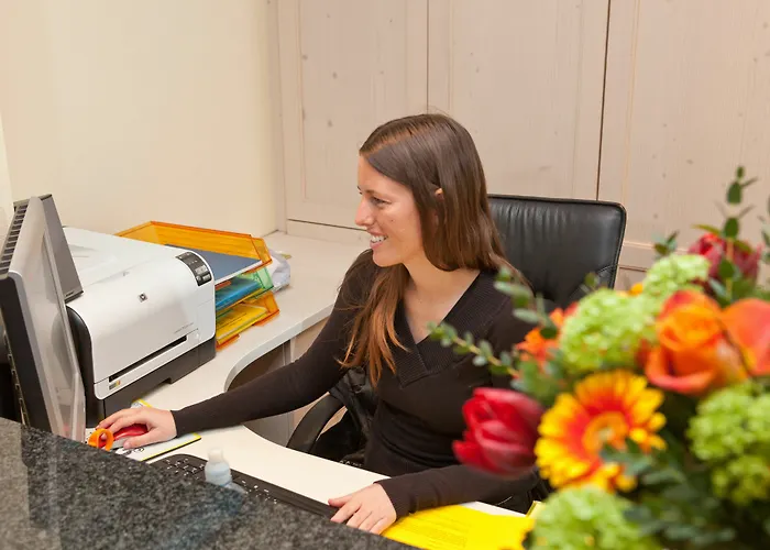 ホテル Zellersee ツェル アム ゼー