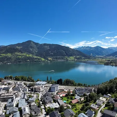 Hotel Zellersee 4*