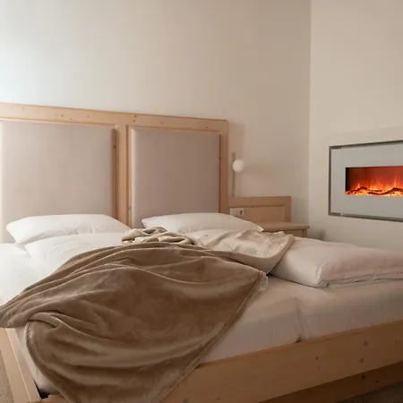 Zellersee Hotel 4*