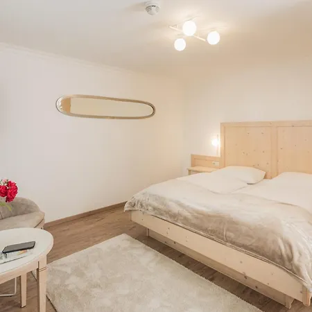 Zellersee ホテル 4*