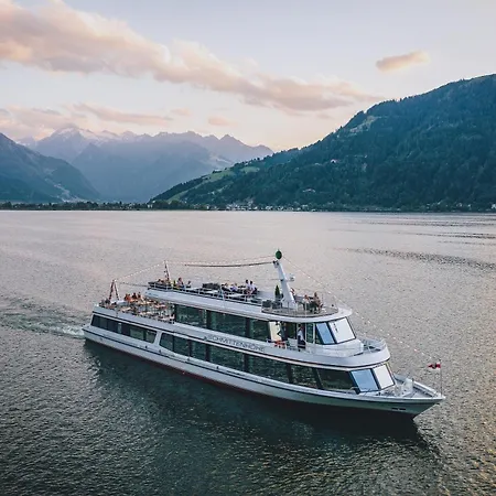 Zellersee Hotel